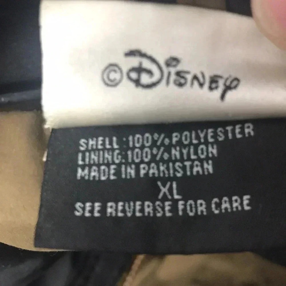 DISNEY AUTHENTIC DISNEY  POLY-NYLON. MENS JACKET SIZE XLARGE WITH DWARFS - Picture 14 of 15